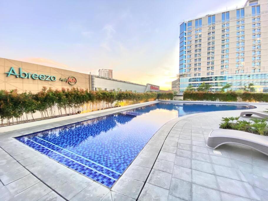 Condotel Aeon Towers Davao 20Mbps Wifi Exterior foto