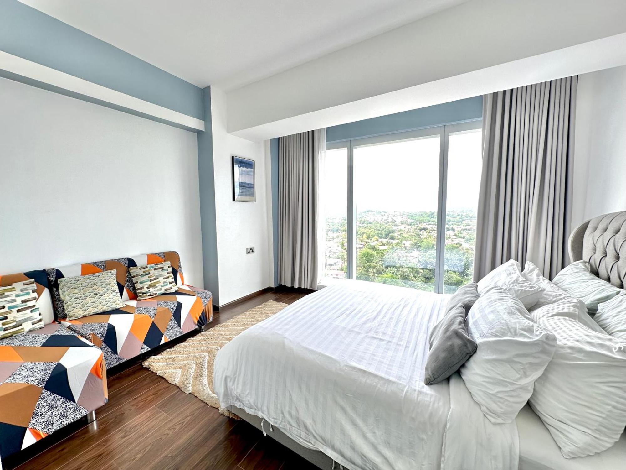Condotel Aeon Towers Davao 20Mbps Wifi Exterior foto